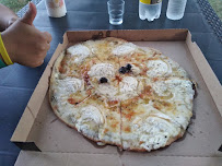 Plats et boissons du Pizzeria Au Four à Bois à Anse - n°19