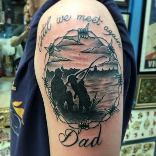 Tattoo Shop «Blue Line Tattoo», reviews and photos, 523 Main St, La Crosse, WI 54601, USA