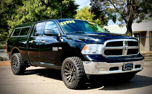 Used Car Dealer «Zamora Auto Llc», reviews and photos, 2640 Portland Rd NE, Salem, OR 97301, USA