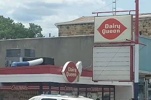 Dairy Queen Store image