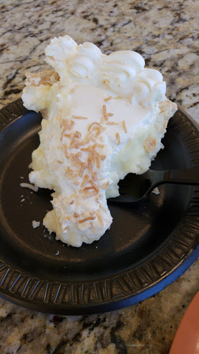 Breakfast Restaurant «Kneaders Bakery & Cafe», reviews and photos, 1105 Sergeant Jon Stiles Dr, Highlands Ranch, CO 80129, USA