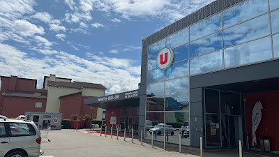 Super U et Drive à La Mure