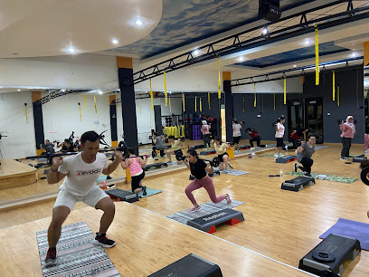 Neo Fit Gym Solo Baru - RUKO SUPER MAKMUR, JL. PARIS R-S-T, Dusun I, Madegondo, Kec. Grogol, Kabupaten Sukoharjo, Jawa Tengah 57552, Indonesia