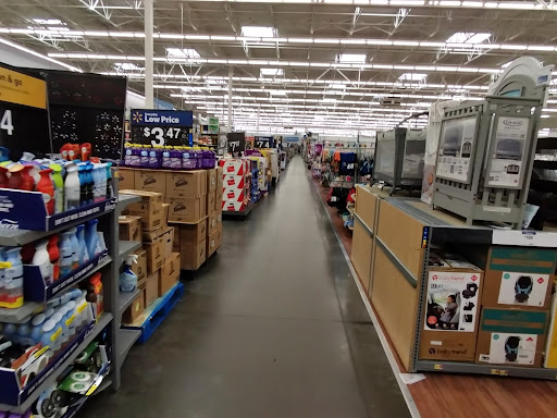 Department Store «Walmart Supercenter», reviews and photos, 100 S Ryan Dr, Red Oak, TX 75154, USA