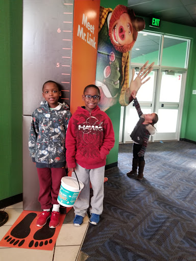 Movie Theater «AMC Center Valley 16», reviews and photos, 2805 Center Valley Pkwy, Center Valley, PA 18034, USA