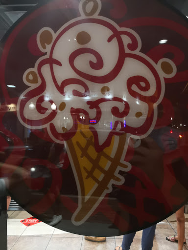 Ice Cream Shop «Cold Stone Creamery», reviews and photos, 255 Deer Park Ave, Babylon, NY 11702, USA