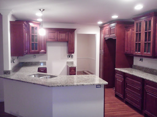 Traditional Marble Granite & Cabinets