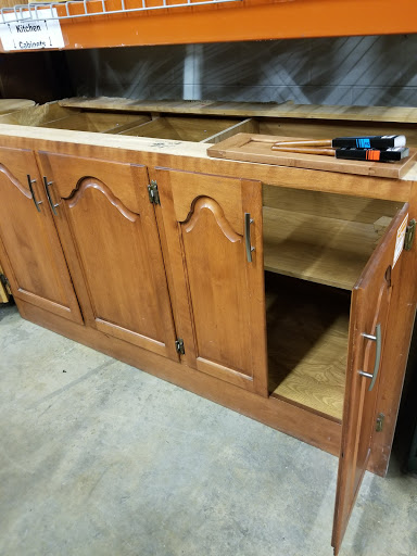 Building Materials Store «Habitat for Humanity ReStore DuPage», reviews and photos, 869 S Rohlwing Rd, Addison, IL 60101, USA