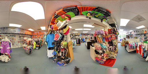 Tennis Store «The Court Sports Gear», reviews and photos, 79 Harbor Dr, Key Biscayne, FL 33149, USA