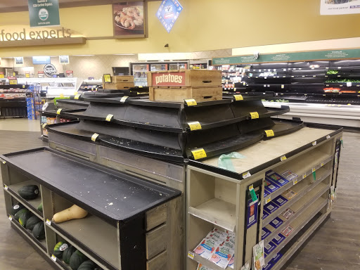 Grocery Store «Tom Thumb», reviews and photos, 2611 West Park Row, Arlington, TX 76013, USA