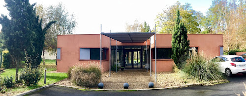 Agence de location de matériel Industrie Services Bruges