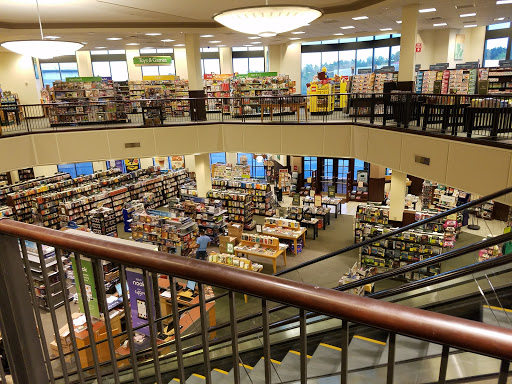 Book Store «Barnes & Noble», reviews and photos, 5959 Triangle Town Blvd, Raleigh, NC 27616, USA