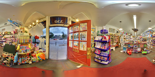 Toy Store «Brookside Toy and Science», reviews and photos, 330 W 63rd St, Kansas City, MO 64113, USA