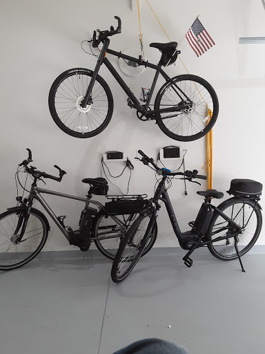 Exercise Equipment Store «Northtowne Cycling and Fitness», reviews and photos, 1150 Blairs Ferry Rd NE, Cedar Rapids, IA 52402, USA