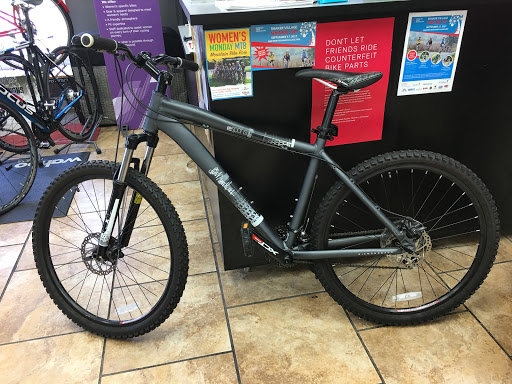 Bicycle Store «Middletown Cycling & Fitness», reviews and photos, 11519 Shelbyville Rd, Louisville, KY 40243, USA