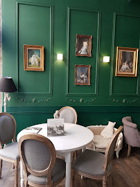 Atmosphère du Le GentleCat bar a chat restaurant salon de thé interdit moins de 12 ans à Lyon - n°2