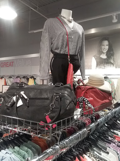 Clothing Store «K&G Fashion Superstore», reviews and photos, 77 Willowbrook Blvd Suite 81, Wayne, NJ 07470, USA