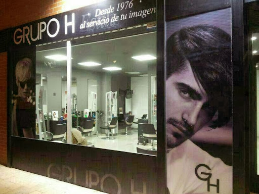 Información y opiniones sobre GRUPO H Estilistas de Zaragoza