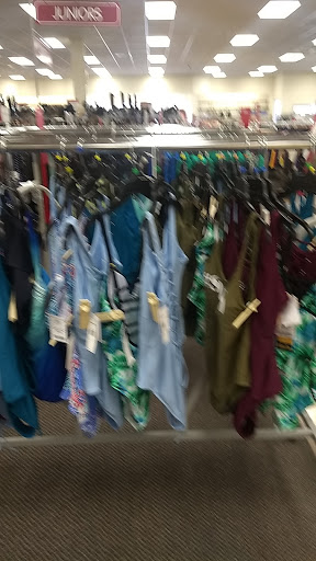 Clothing Store «Burlington Coat Factory», reviews and photos, 233 Broad St, Bridgewater, MA 02324, USA