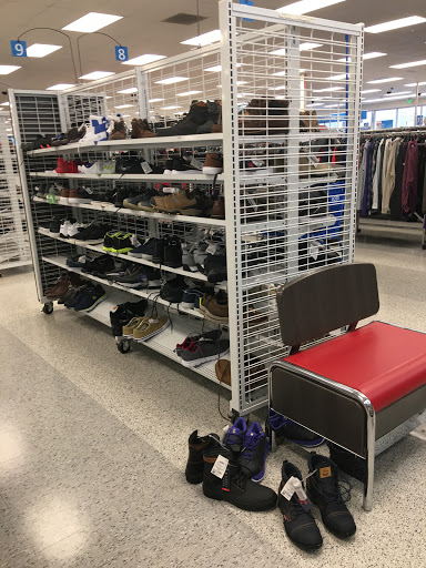 Clothing Store «Ross Dress for Less», reviews and photos, 5820 Lakewood Towne Center Blvd SW, Lakewood, WA 98499, USA