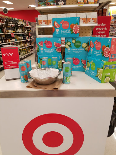 Shopping Mall «New Centre Market», reviews and photos, 4711-4719 New Centre Dr, Wilmington, NC 28405, USA