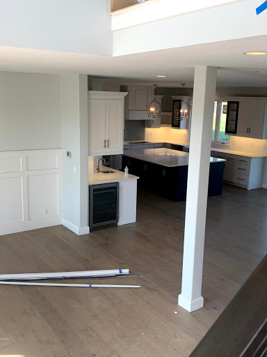 Cabinet Maker «CUSTOM CABINETS BY LAWRENCE CONSTRUCTION INC», reviews and photos, 1427 Merriam Ln, Kansas City, KS 66103, USA