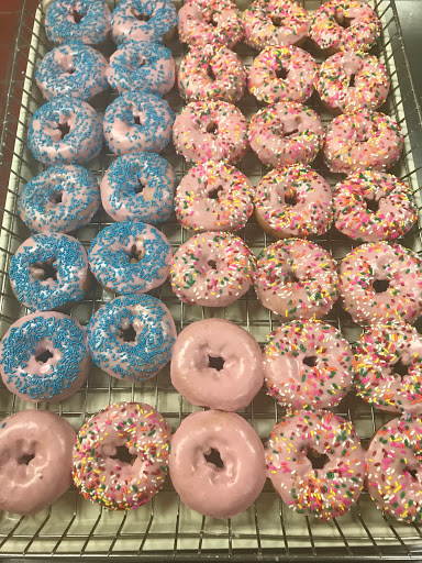 Bakery «Tip Top Donuts», reviews and photos, 745 Cobb Pkwy N, Marietta, GA 30062, USA