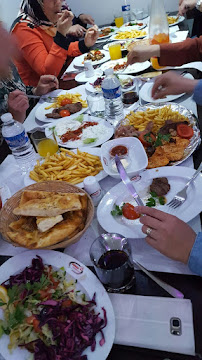 Plats et boissons du Restaurant turc Lezizetçi à Strasbourg - n°6