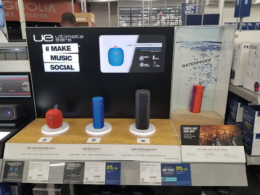 Electronics Store «Best Buy», reviews and photos, 1730 Pleasant Pl, Arlington, TX 76015, USA