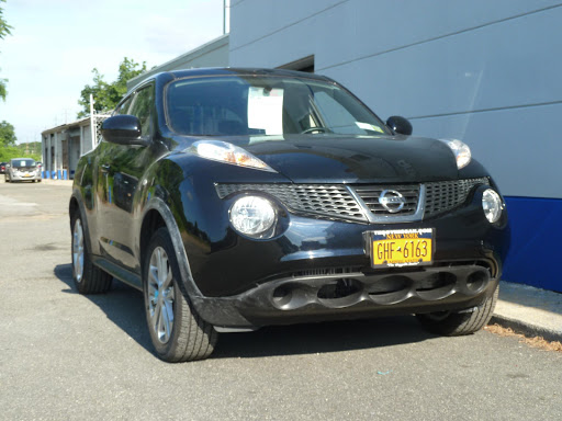 Auto Body Shop «Maaco Collision Repair & Auto Painting», reviews and photos, 500 Hicksville Rd, Massapequa, NY 11758, USA