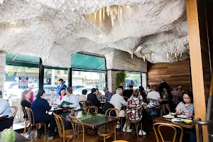 Stalactites Restaurant image