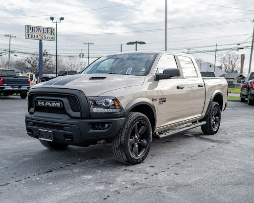 Used Car Dealer «Pioneer Truck Sales Inc», reviews and photos, 1642 W Henrietta Rd, Avon, NY 14414, USA