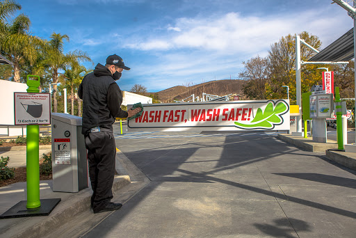 Car Wash «Red Carpet Car Wash», reviews and photos, 2725 Thousand Oaks Blvd, Thousand Oaks, CA 91362, USA