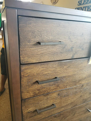 Furniture Store «Raymour & Flanigan Furniture and Mattress Clearance Center», reviews and photos, 1799 Boston Post Rd, Milford, CT 06460, USA