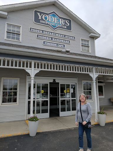 Department Store «Yoder Department Store», reviews and photos, 300 S Van Buren St, Shipshewana, IN 46565, USA