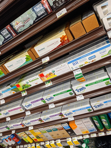 Grocery Store «Fresh Thyme Farmers Market- Troy MI», reviews and photos, 901 E Big Beaver Rd, Troy, MI 48083, USA