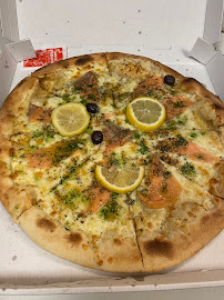 Plats et boissons du Pizzeria pizza l'Antiboise à Antibes - n°15