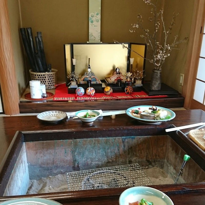 下関の和食料理店 炉辺人 ろべんど 下関市 和食 懐石 ランチ法事貸切座敷仕出し 山口県下関市吉見里町 会席 懐石料理店 レストラン グルコミ