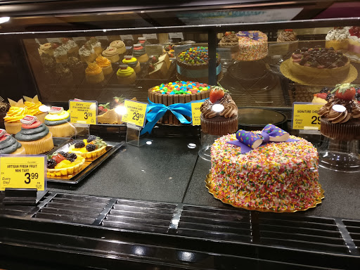 Grocery Store «Safeway», reviews and photos, 645 N San Antonio Rd, Mountain View, CA 94040, USA