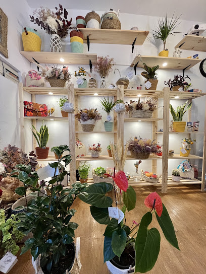 Olmedo Floristeria & Diseno en Sevilla