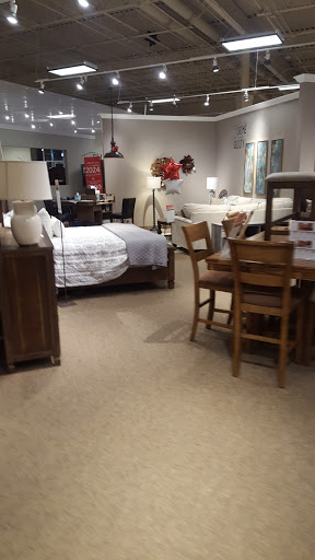 Furniture Store «Ashley Homestore», reviews and photos, 8040 Burlington Pike, Florence, KY 41042, USA