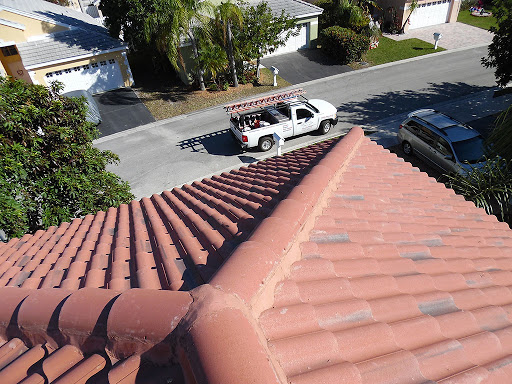 Roofing Contractor «Earl W. Johnston Roofing», reviews and photos, 5721 Dewey St, Hollywood, FL 33023, USA