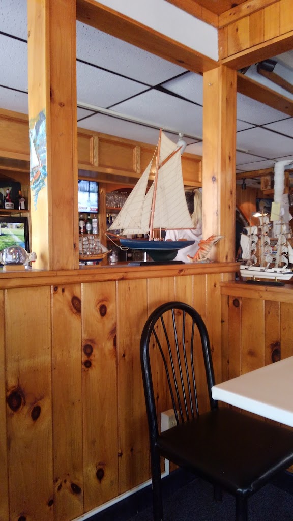 Barefoot Boy Restaurant 04064