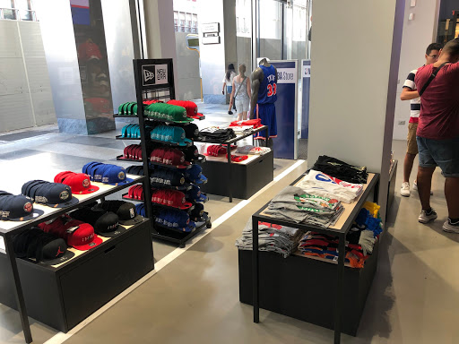 NBA Store Milan