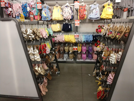 Clothing Store «Old Navy», reviews and photos, 6607 N Riverside Dr, Fresno, CA 93722, USA