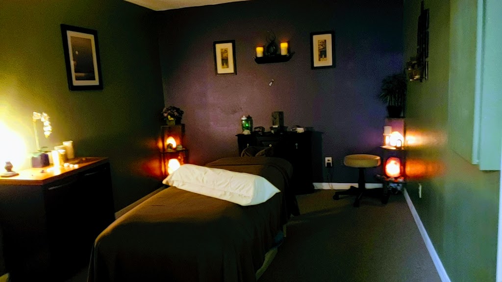 Deb's Touch-Paradise Massage 34453