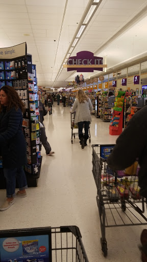 Grocery Store «Super Stop & Shop», reviews and photos, 80 Birdsall Rd, Baldwin Place, NY 10505, USA