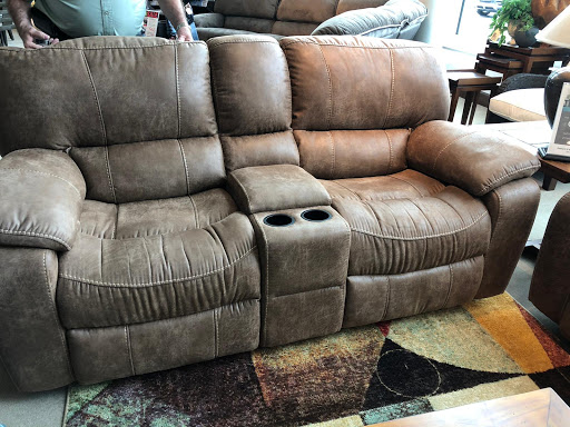 Furniture Store «Rooms To Go & Rooms To Go Kids Furniture Store - Miami International (Doral)», reviews and photos, 10623 NW 12th St, Doral, FL 33172, USA