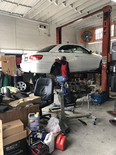 Used Car Dealer «Craige Motor Company», reviews and photos, 1102 S Duke St, Durham, NC 27707, USA