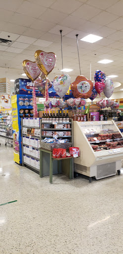 Supermarket «Publix Super Market at Parkway Plaza», reviews and photos, 5265 S John Young Pkwy, Orlando, FL 32839, USA